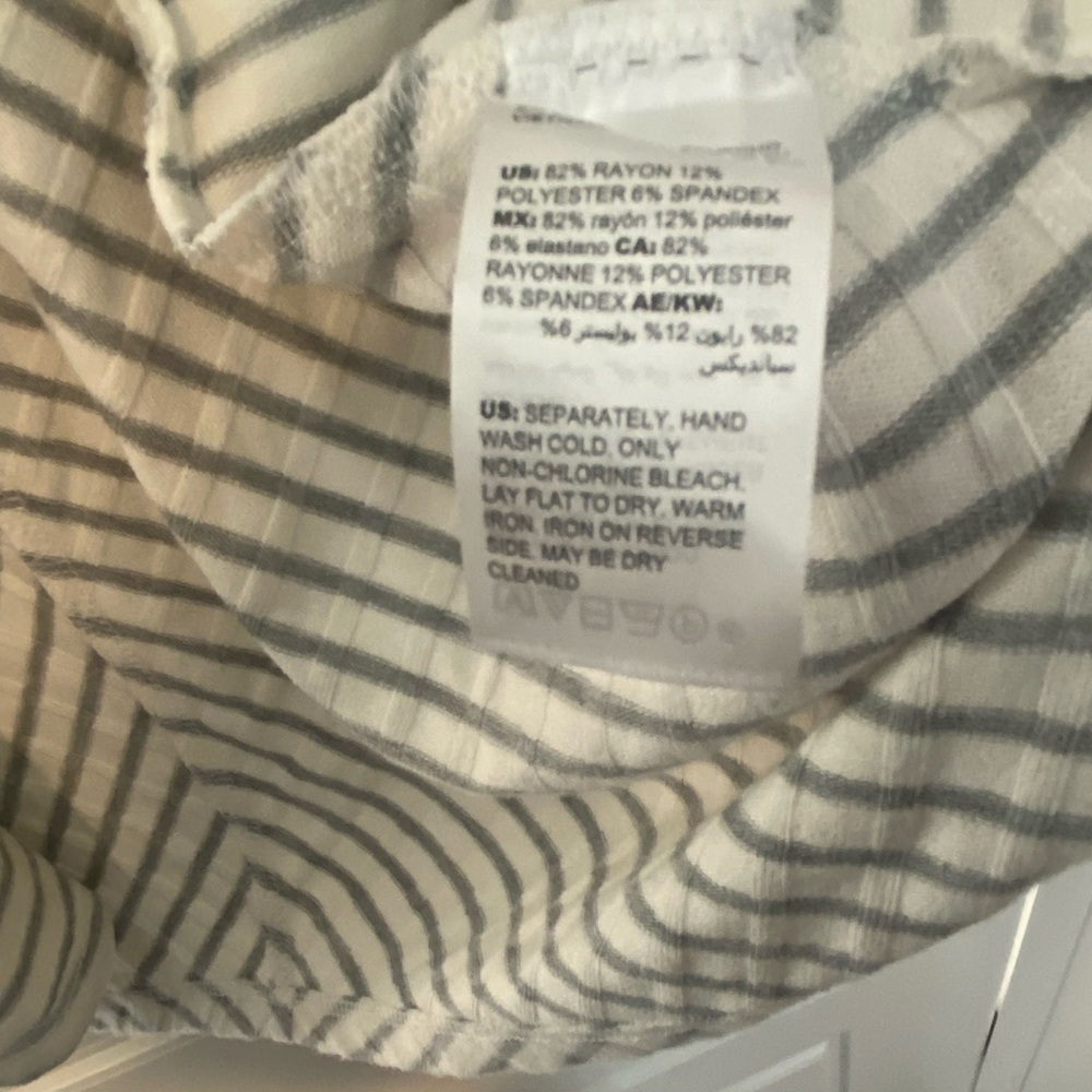 Chico’s Zenergy Striped Open Cardigan Size 1 Medium Neutral Lightweight Soft - Picture 6 of 10